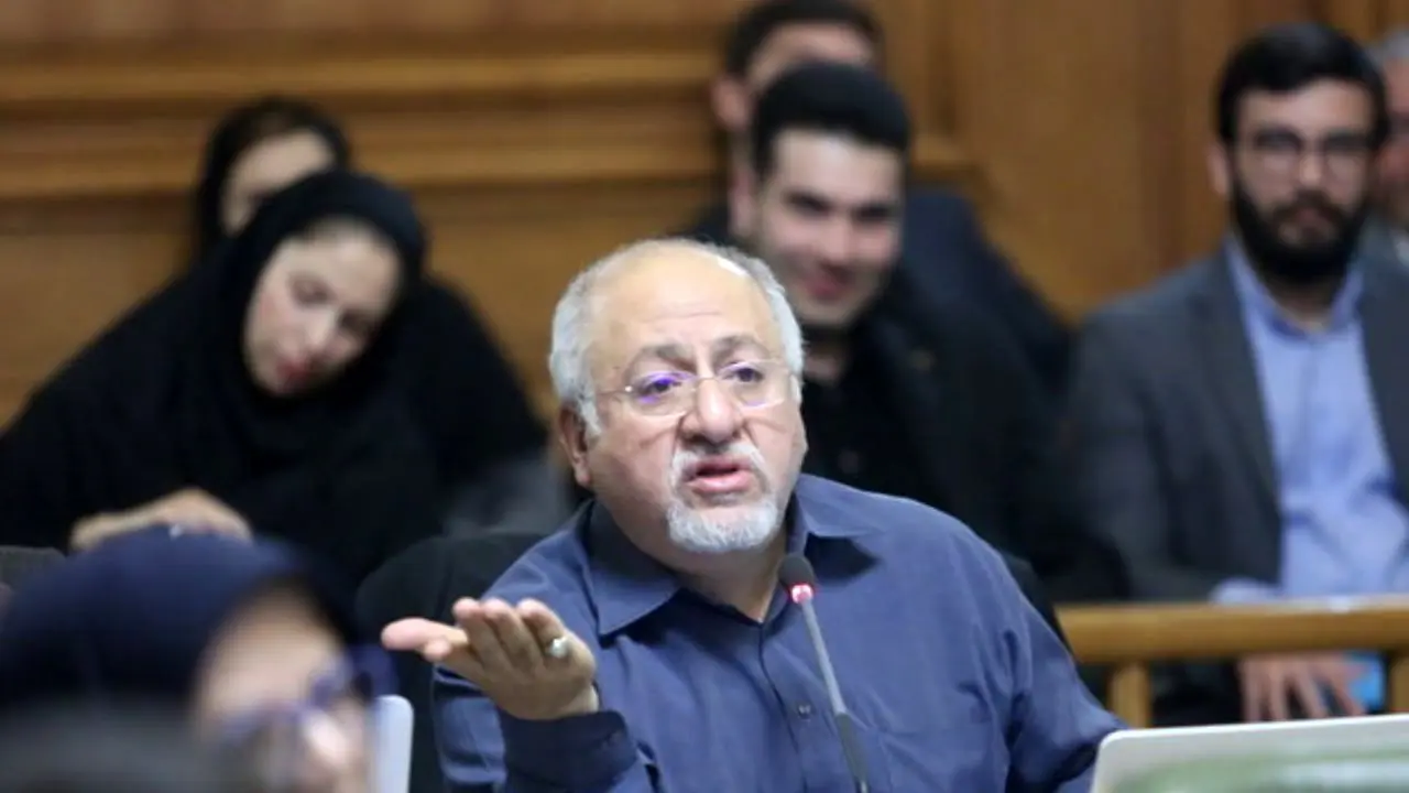 محمدجواد حق‌شناس به علت پیگیری آمار کرونا به دادسرا رفت