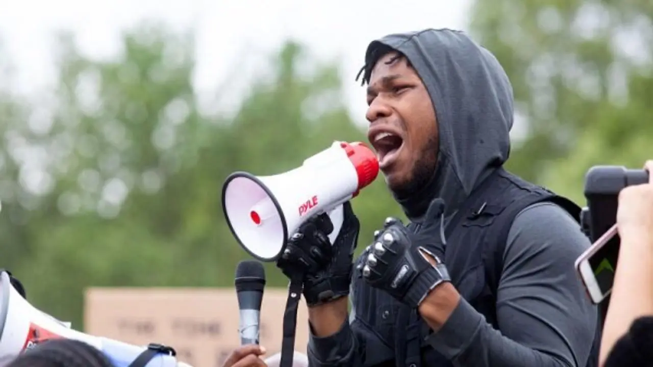 سخنرانی بازیگر سیاهپوست «جنگ ستارگان» در هاید پارک: ما مهم هستیم