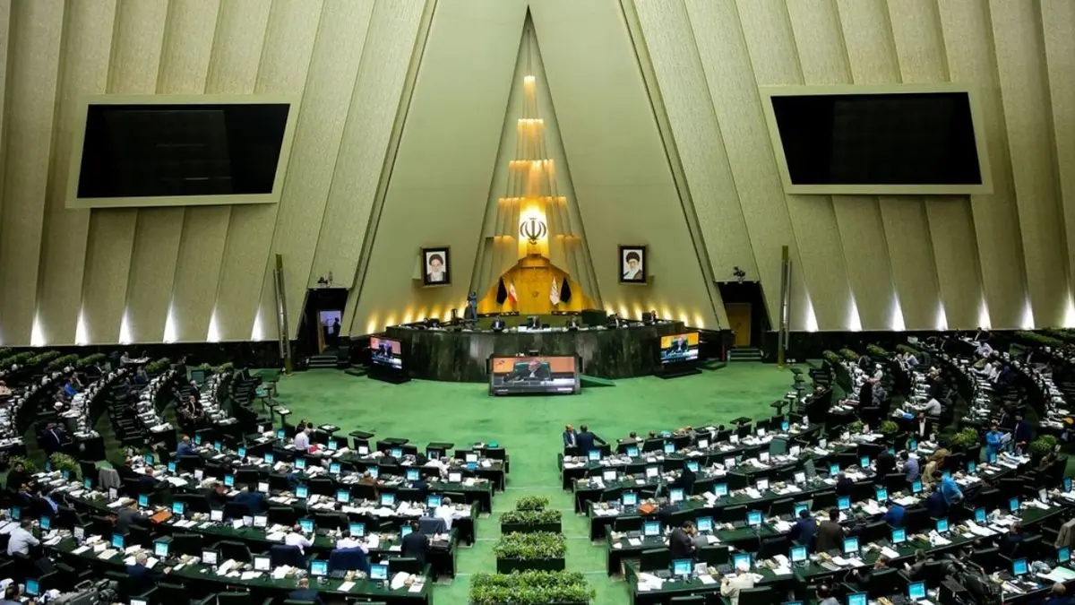 اعتبارنامه دلخوش و صالحی فردا بررسی می‌شود