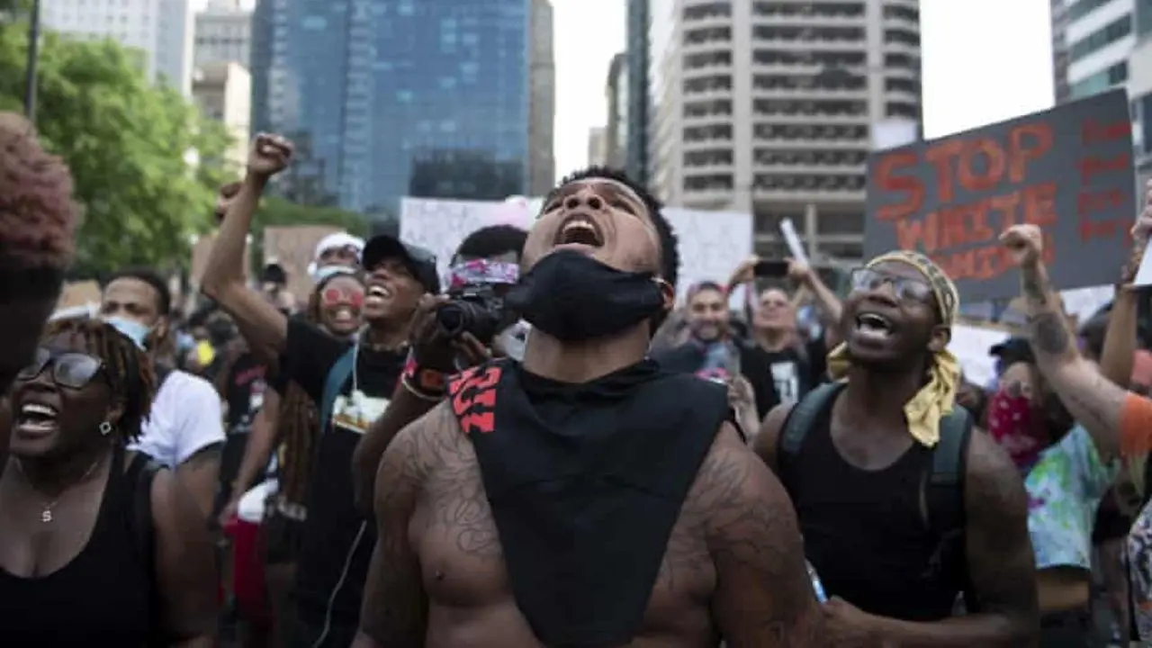 اعتراضات در آمریکا| گام‌های موفق مبارزه با تبعیض نژادی در آمریکا