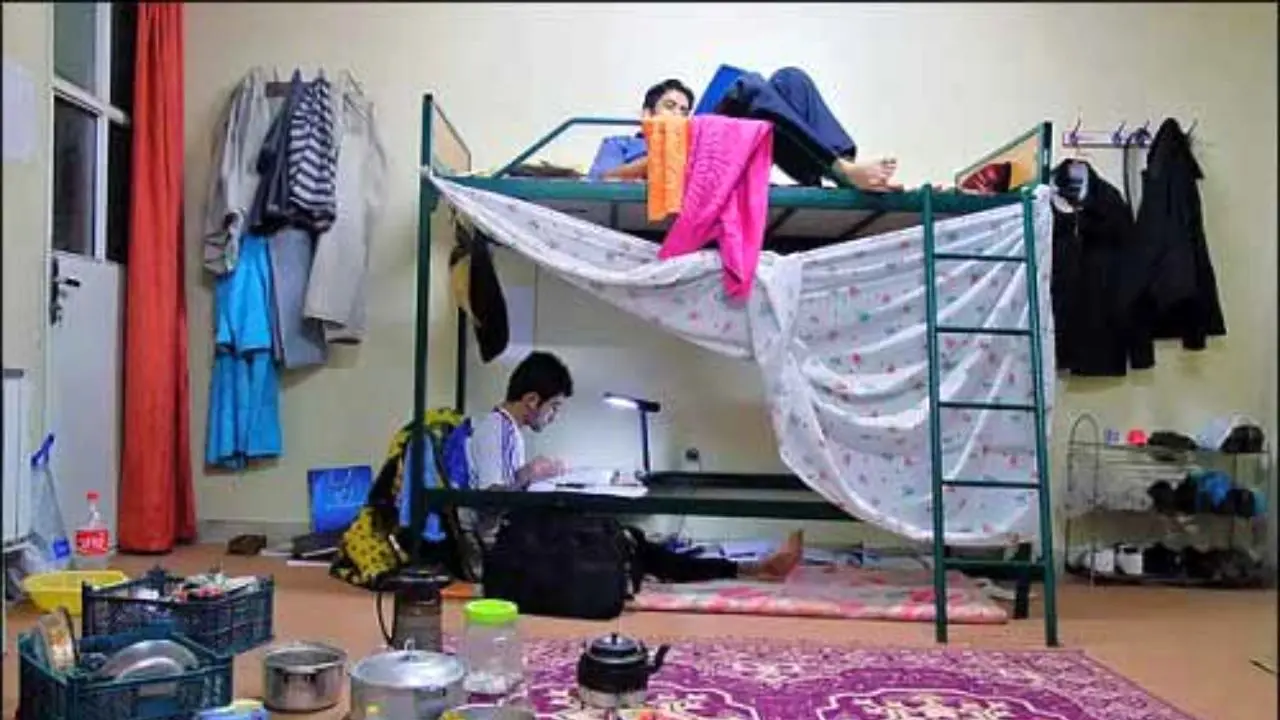 کرونا ظرفیت خوابگاه‌های دانشجویی را نصف کرد