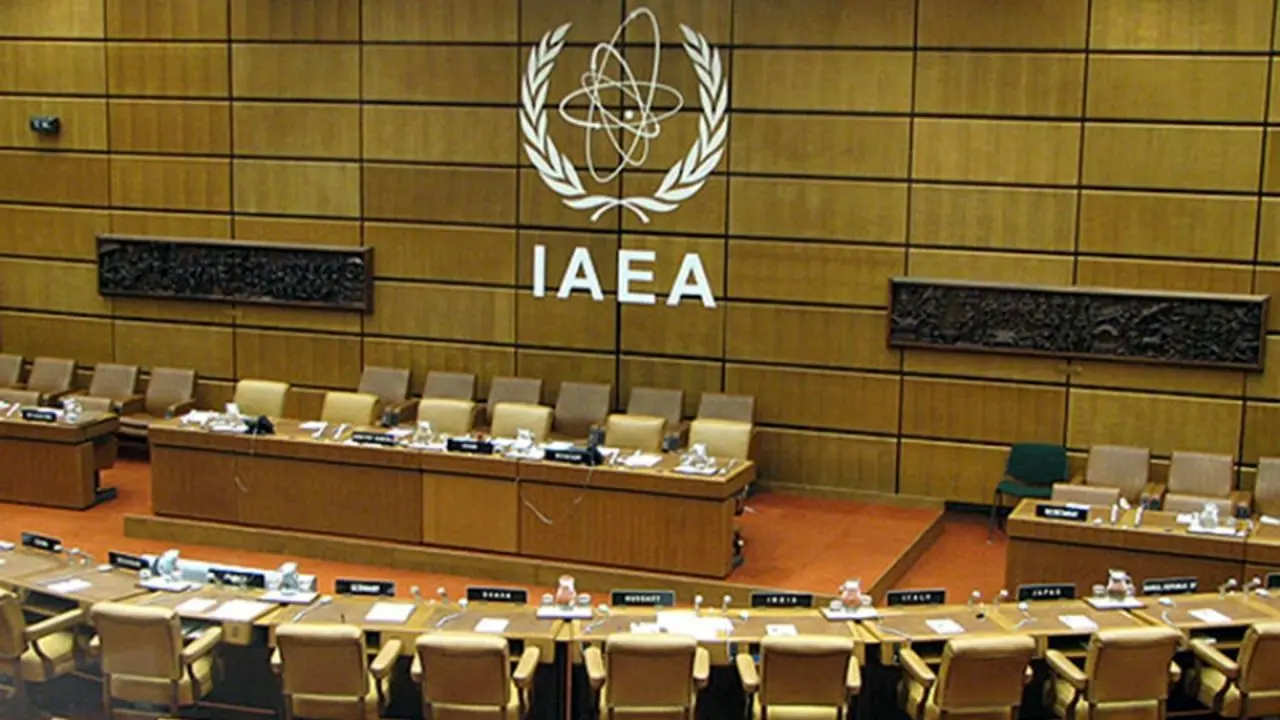 ایران در همکاری با آژانس بین‌المللی انرژی اتمی تجدیدنظر می‌کند؟