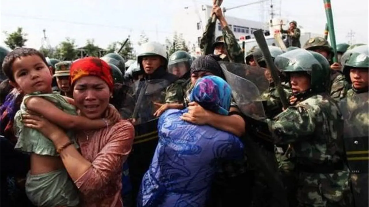تحریم چین به دلیل سرکوب مسلمانان اویغور