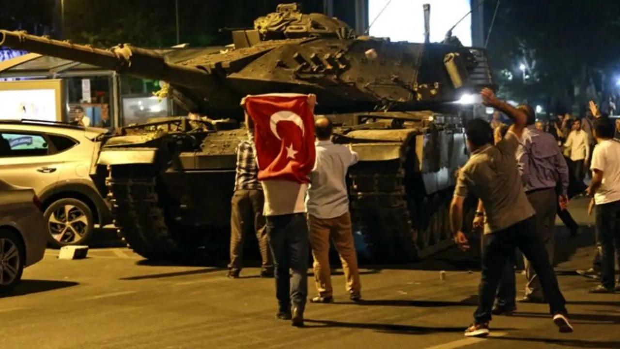 121 نفر در ارتباط با کودتای نافرجام ترکیه به حبس ابد محکوم شدند