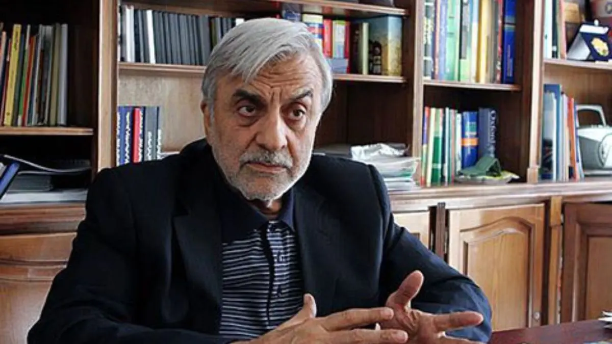 احمدی‌نژاد در وضعیت کنونی جایگاهی «مسیح‌وار» برای خود قائل است/ پیروزی احمدی‌نژاد در انتخابات 1400 بسیار محتمل است