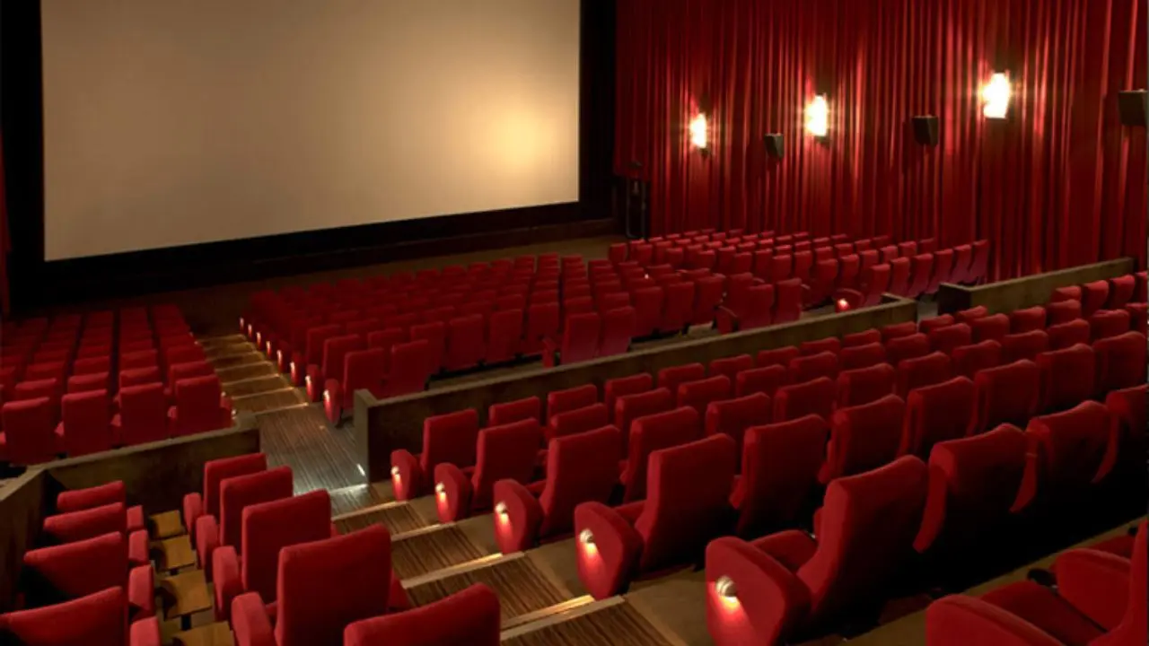 تعطیلی چند سینما در روز بازگشایی سینماها