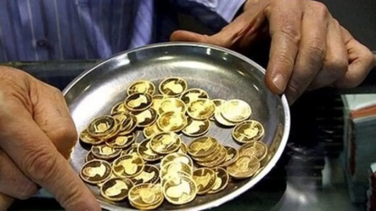 طلا ارزش پول ملی را آب می‌کند