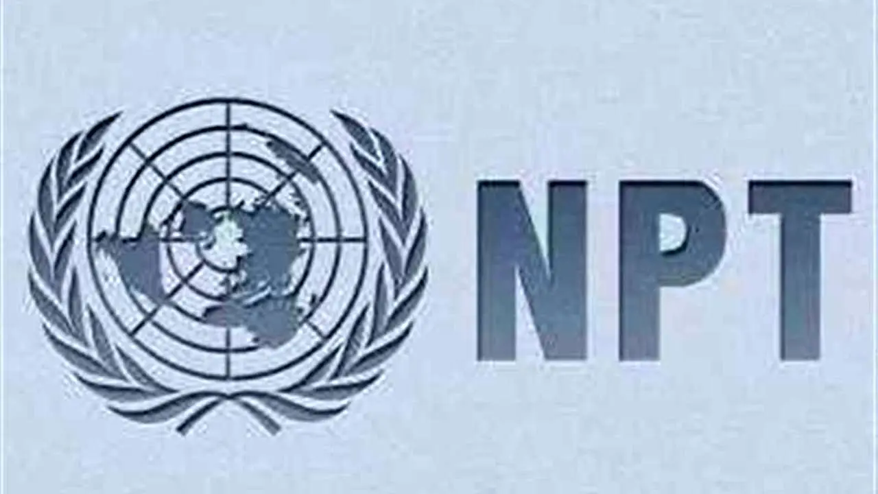 خروج از NPT، بهانه دادن به غربی‌هاست
