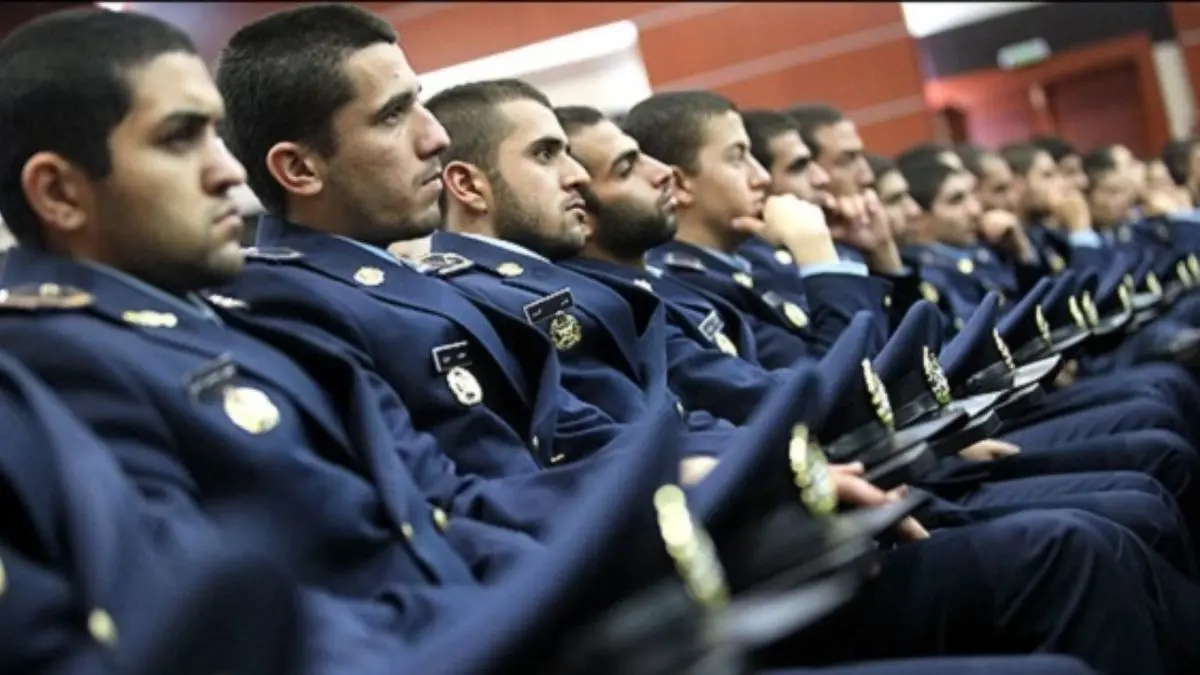خلبانان نیروی هوایی ایران با چه جنگنده‌ای پرواز را یاد می‌گیرند؟