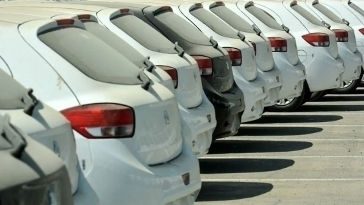 بی‌اثری تصمیمات وزارت صمت بر قیمت خودرو/ روند صعودی قیمت‌ها ادامه دارد