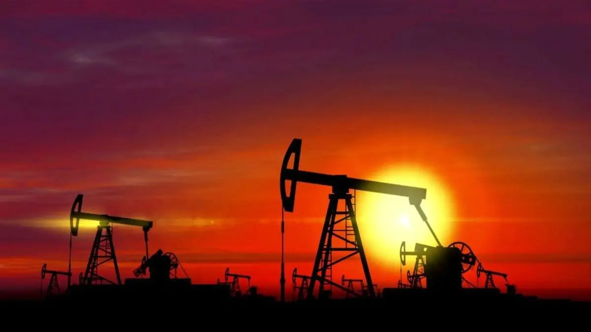 قیمت نفت در پی کاهش ذخایر آمریکا افزایش یافت