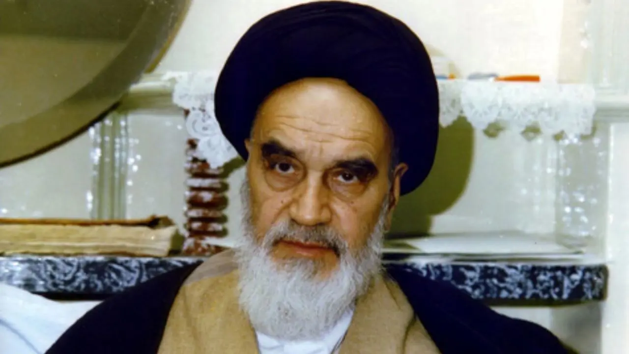 امام خمینی(ره) در سال 43: وزارت اوقاف را به ما بدهید تا فقرا را غنی‌شان کنیم