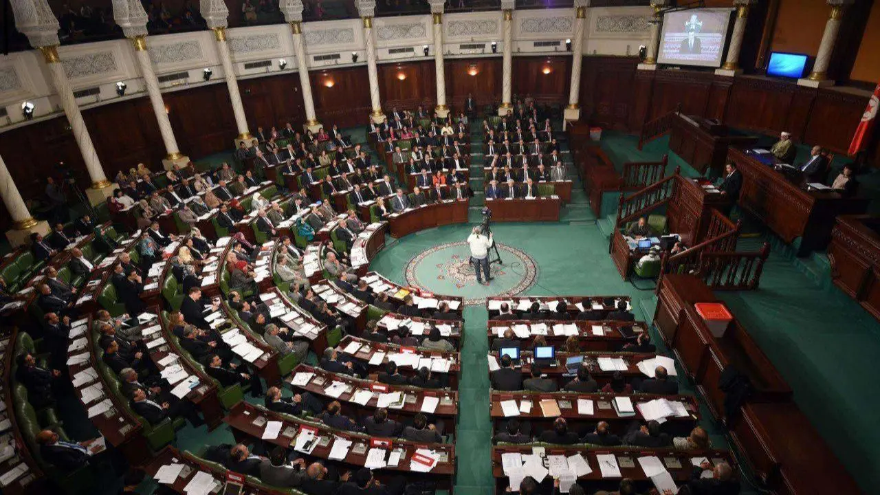 جلسه رای اعتماد جنجالی در پارلمان تونس