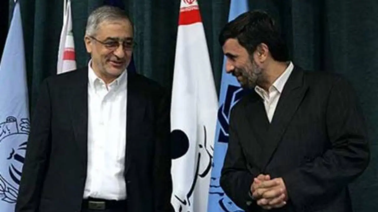 احمدی نژاد، دستور چاپ غیرقانونی پول را به بانک مرکزی داده بود/ احمدی‌نژاد خواسته بود به برخی افراد ارز دولتی بدهیم