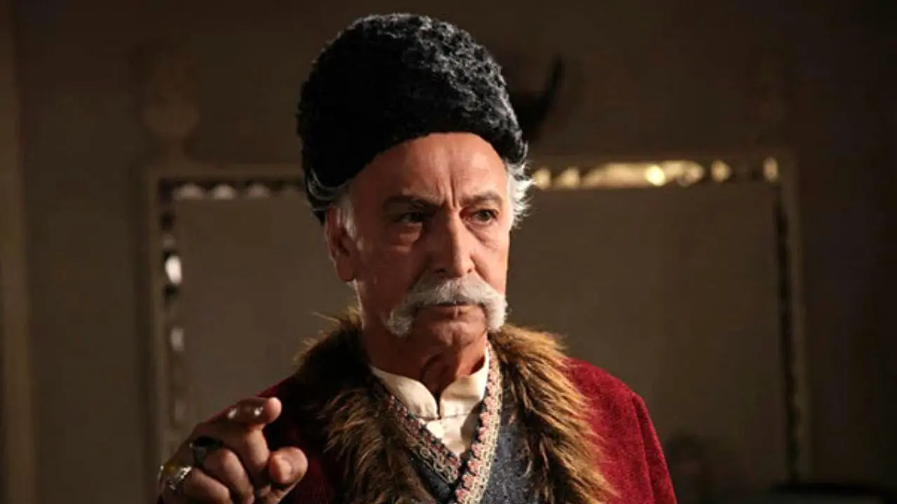 سریال «جشن سر برون» فضایی تاریخی دارد که به دوره قاجار می‌رسد