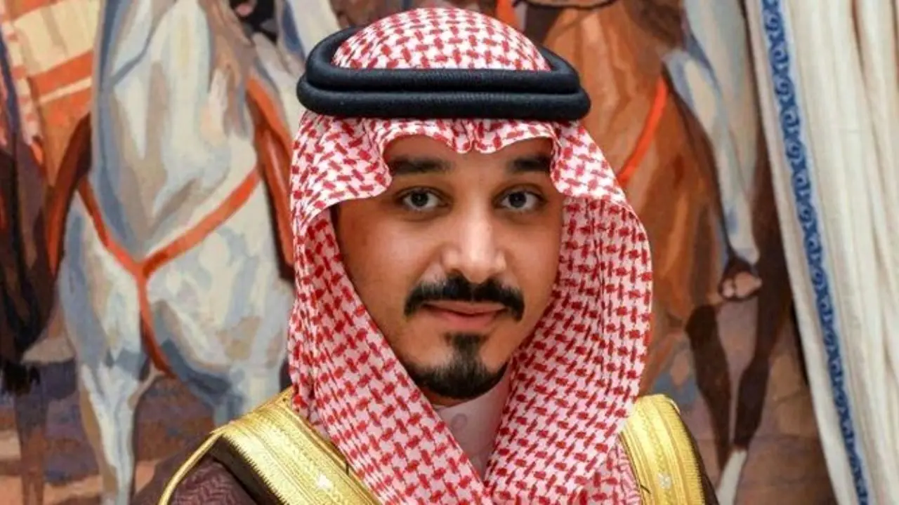 سفیر عربستان سعودی در انگلیس میکده شخصی دارد