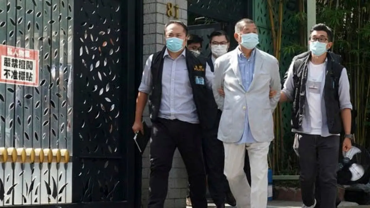 جیمی لای چی-یینگ غول رسانه‌ای هنگ‌کنگ آزاد شد