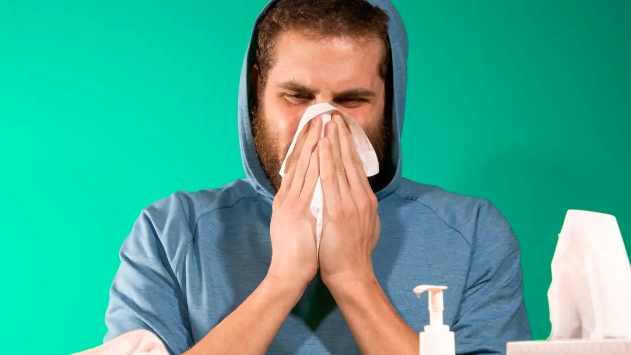 ویروس کرونا| آیا سرماخوردگی از ابتلای شما به ویروس کرونا جلوگیری می‌کند؟