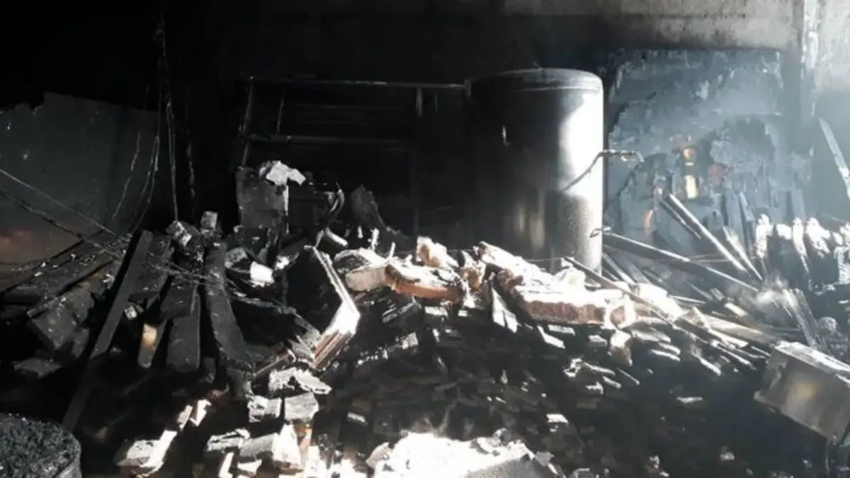 آتش‌سوزی در بازار تهران مهار شد