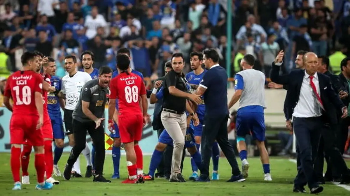جنگ سردی که فوتبال ایران را نابود می‌کند
