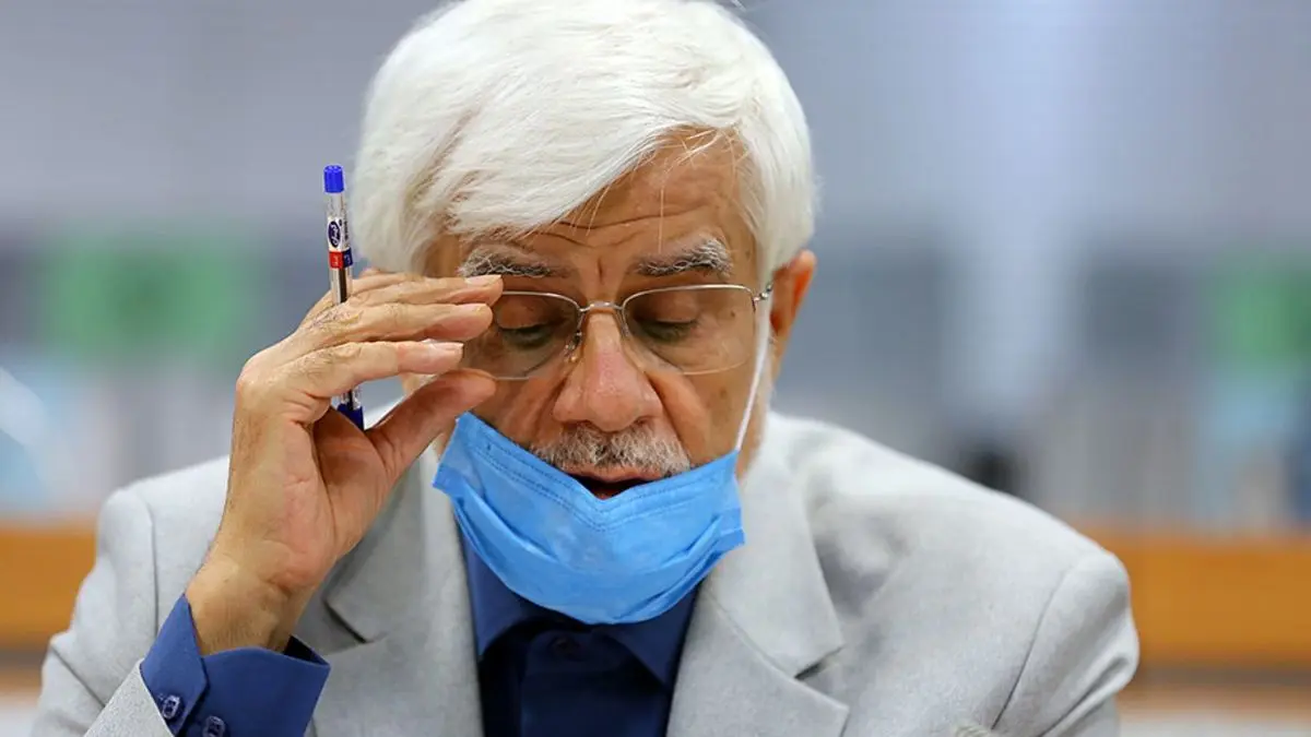 انتقاد عارف از تصمیم‌گیری‌های دقیقه نودی دولت در حوزه آموزش