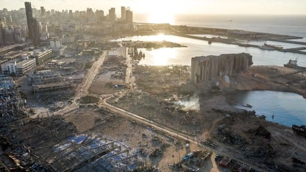 کانتینرهایی حاوی مواد قابل انفجار در بندر بیروت وجود دارند
