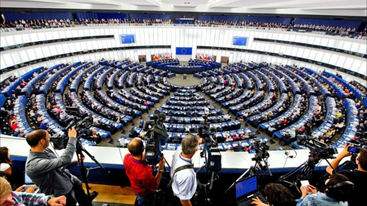 تشکیل جلسه پارلمان اروپا در بروکسل