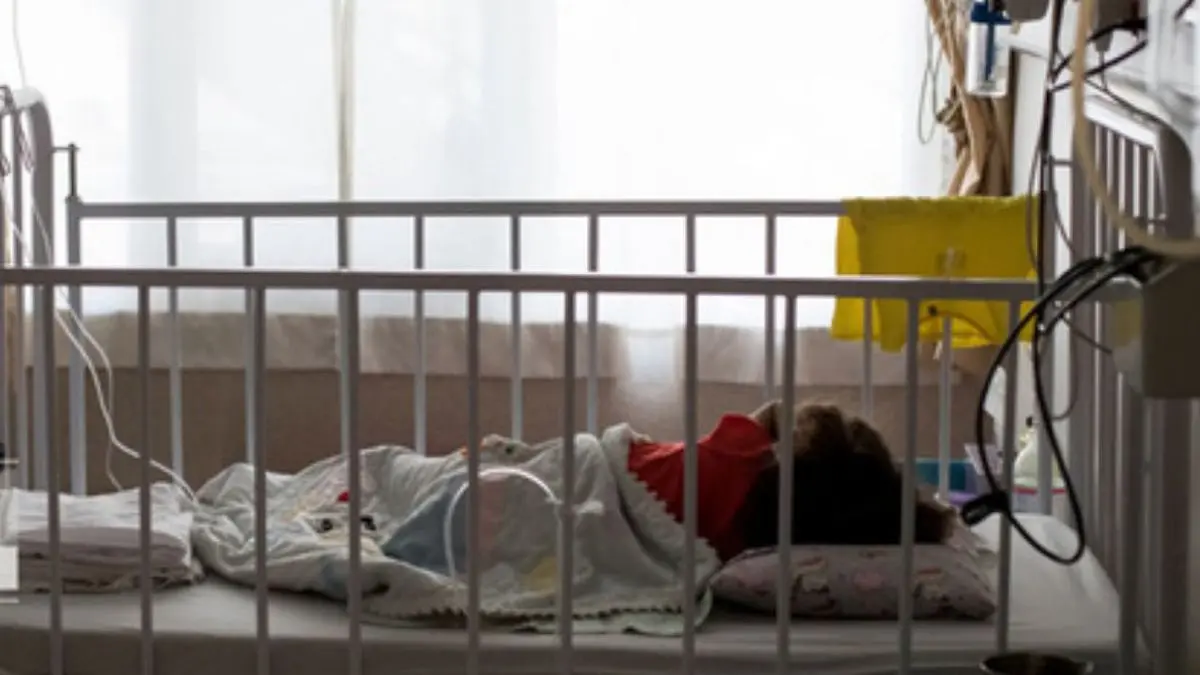 موج جدید کرونا بیشتر سراغ سنین پایین می‌رود / افزایش ورودی کودکان به بیمارستان‌ها
