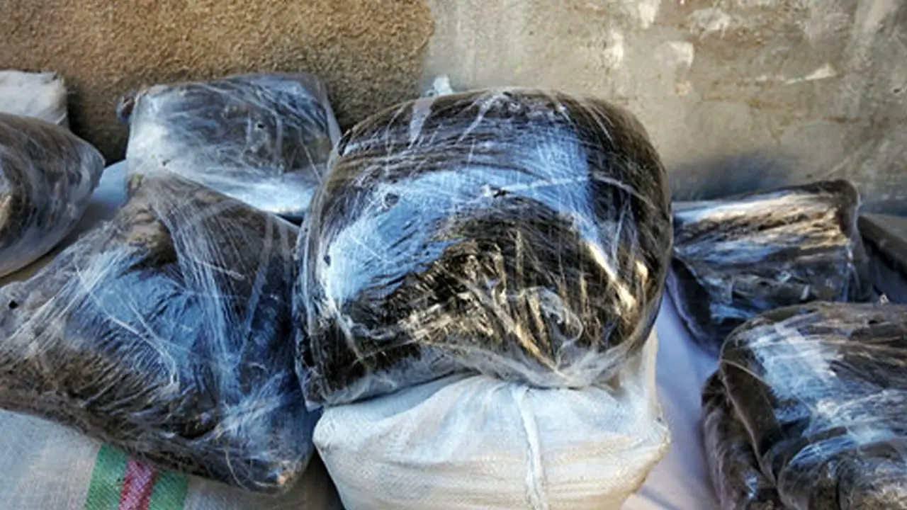 کشف 885 کیلوگرم انواع مواد مخدر در کردستان