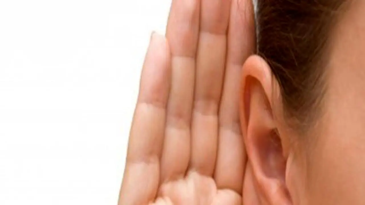 ناشنوایان با کمبود رابط ناشنوا روبرو هستند