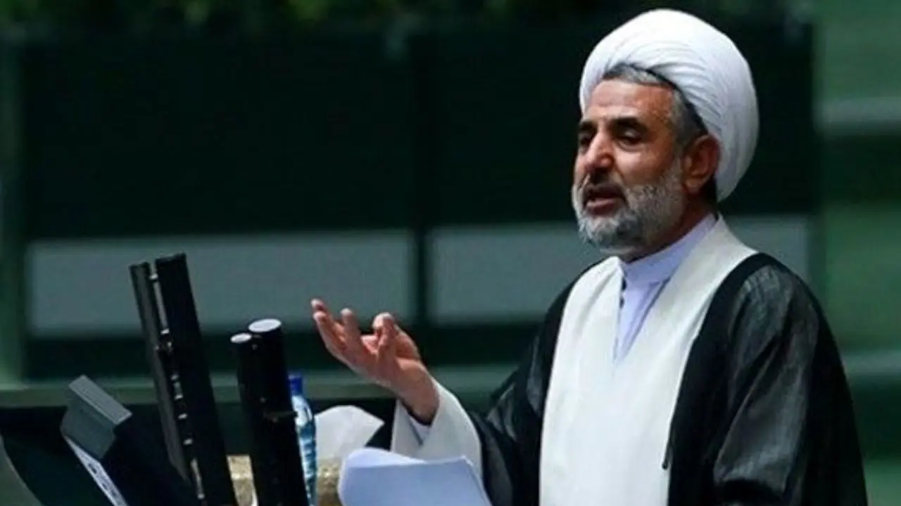 نماینده مجلس حسن روحانی را به اعدام تهدید کرد+ عکس