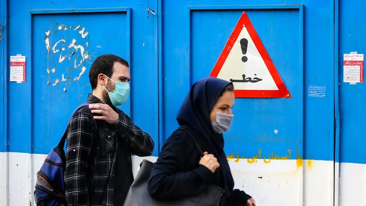 بیش از 10هزار ماسک در میان مردم توسط پلیس توزیع شد