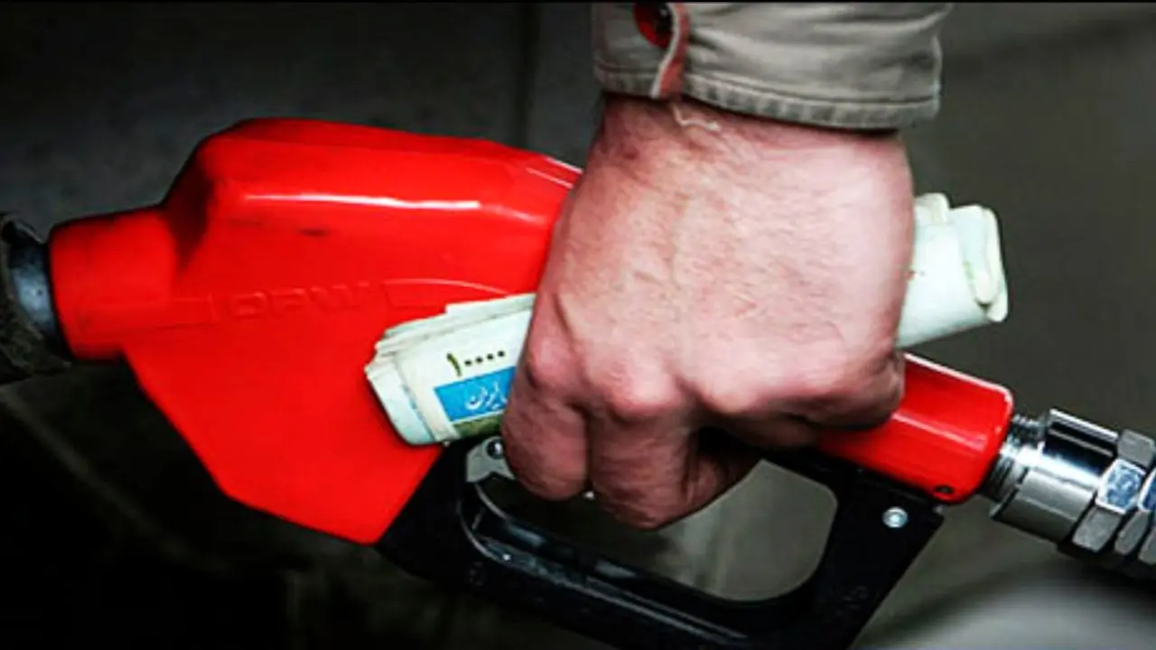 افزایش قیمت بنزین در دستور کار مجلس نیست