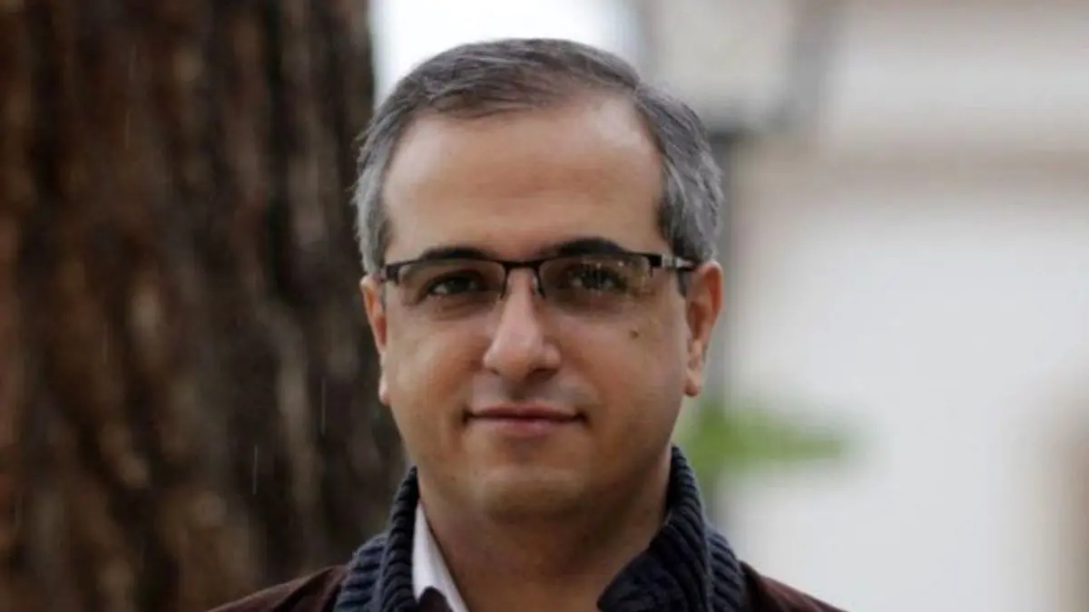 بسیاری از بناها به این علت که روایتشان بازگو نشده از بین رفتهاند / وقتی داستان یک مکان را برای مردم توضیح میدهیم، نگاه و رفتار آنها در قبال آن متحول میشود / تهران نقشی در تاریخ ملی و جهانی دارد که کمتر شهری ممکن است داشته باشد