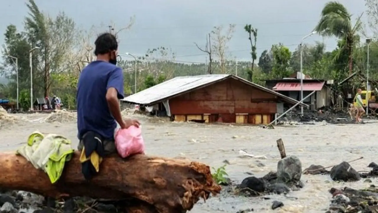 توفان «گونی» در فیلیپین 10 کشته و 390 هزار بی خانمان برجای گذاشت