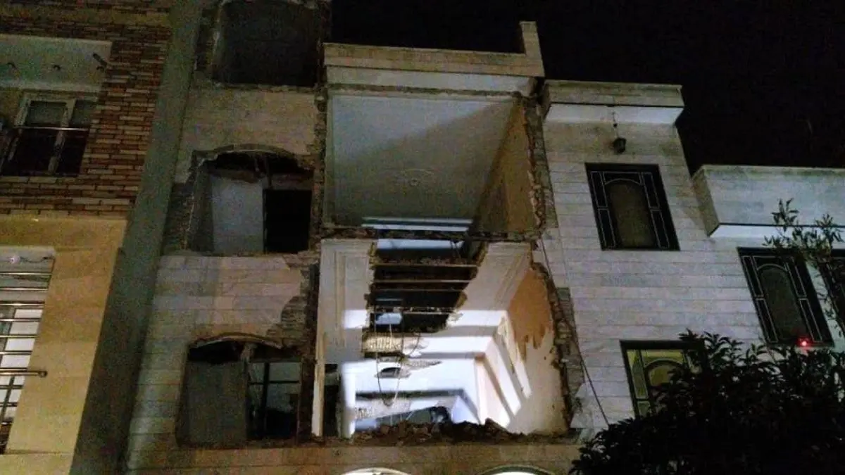 ریزش ناگهانی ساختمان 3 طبقه در شرق تهران