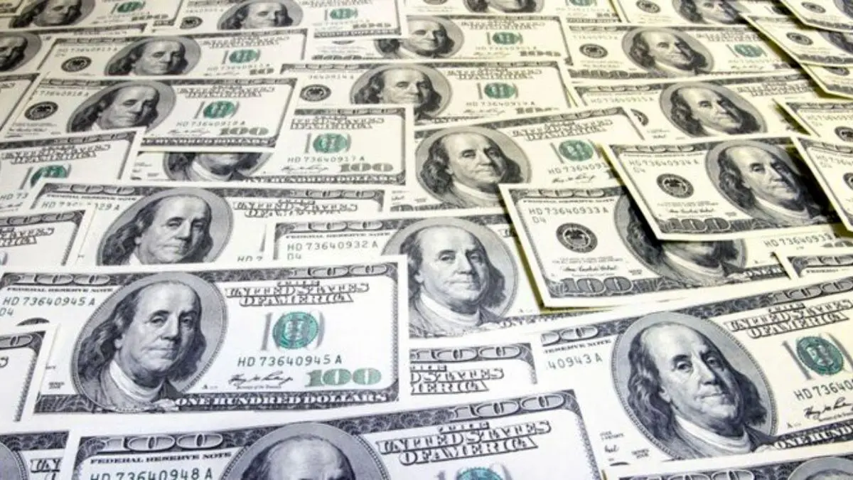 ارزش دلار تحت تاثیر انتخابات آمریکا پایین آمد