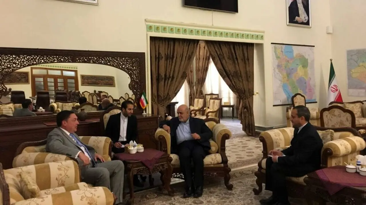 دیدار سفیر ایران و انگلیس در عراق