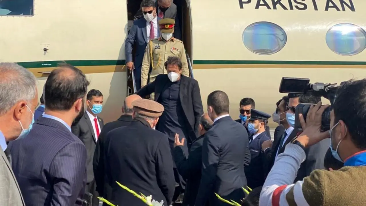 نخست‌وزیر پاکستان وارد کابل شد