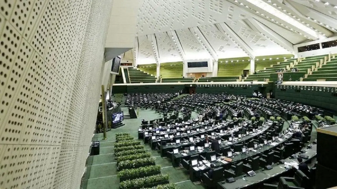 مجلس با اکثریت آرا طرح اقدام راهبردی برای لغو تحریم‌ها را به تصویب رساند