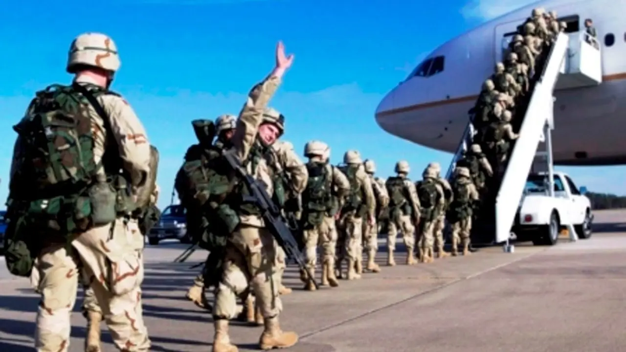 خروج اولین گروه نیروهای آمریکایی از عراق آغاز شد