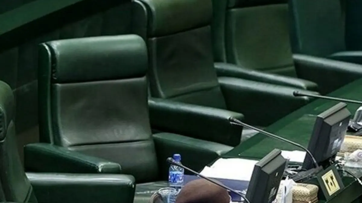 نماینده مجلس: آقای روحانی نترس با کرونا نمی‌میری!+ ویدئو