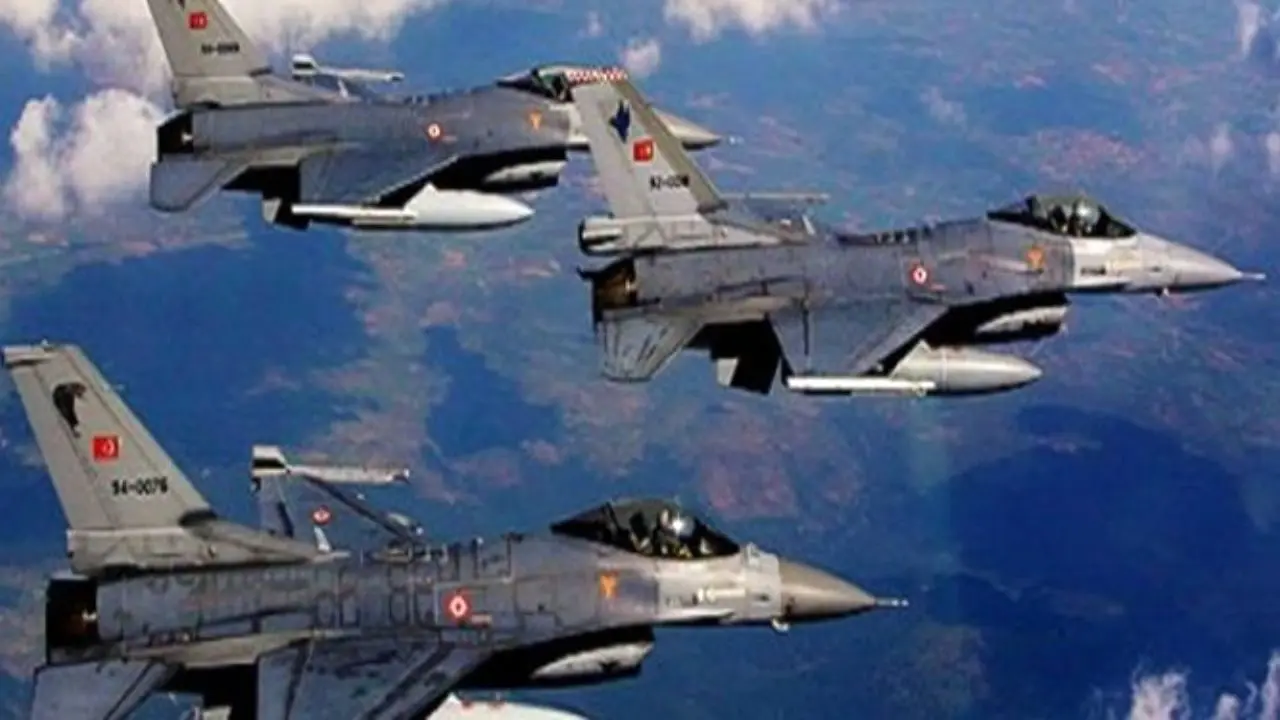 جنگنده‌های ترکیه هشت منطقه در منطقه کردستان را بمباران کردند