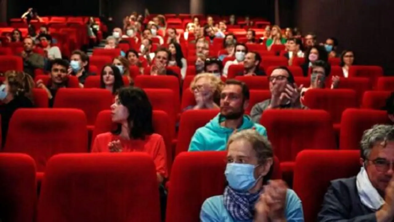 انجمن کارگردان‌های آمریکا به اکران آنلاین فیلم‌ها انتقاد کرد