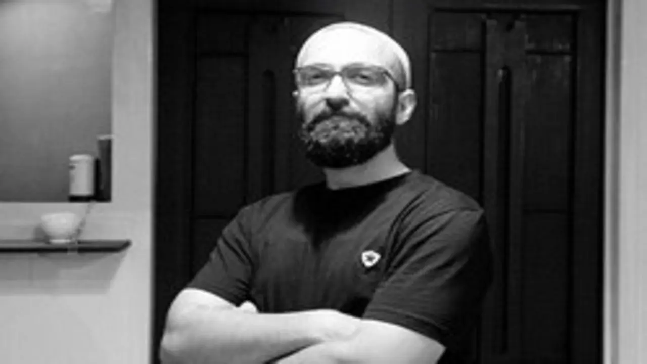 فعالیت‌های هنری آقای کارگردان در روز‌های کرونایی