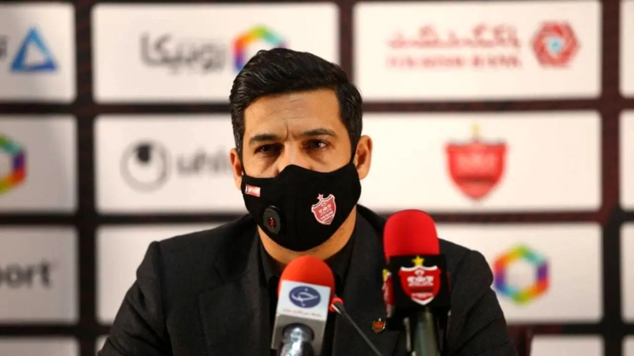 ابراهیم شکوری در انتخابات فدراسیون فوتبال ثبت نام می‌کند