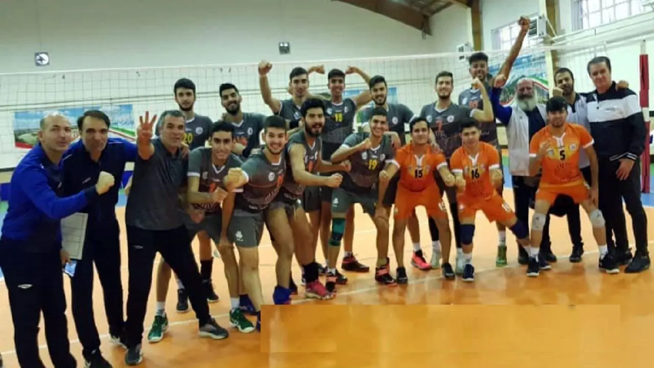 تیم سایپای تهران عنوان قهرمانی لیگ برتر والیبال جوانان کشور را در بندر انزلی از آن خود کرد
