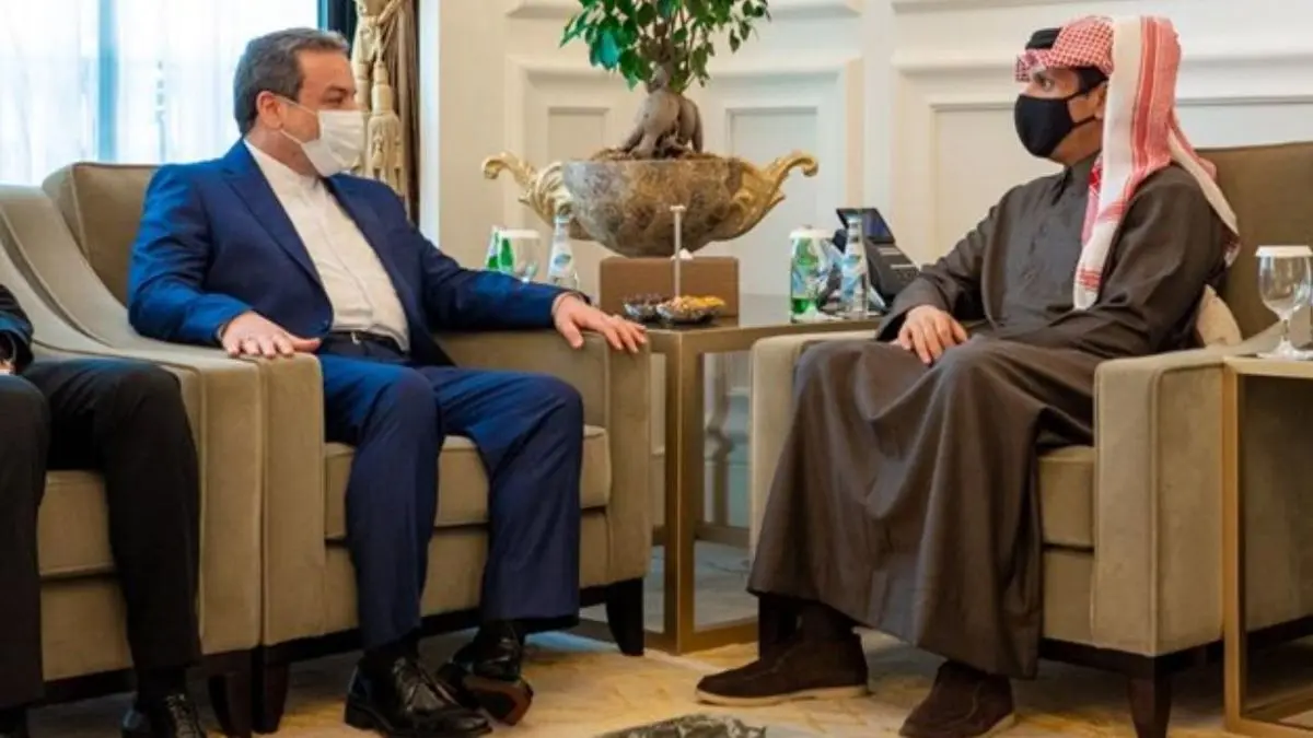دیدار عراقچی با وزیر خارجه قطر در دوحه