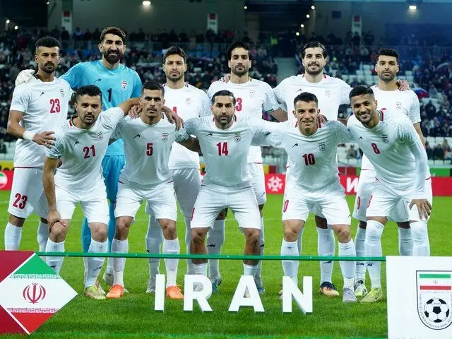 روسيه،ايران،گل،تيم،دقيقه،توپ،دروازه،مدافعان،تماشا،بازي،ملي