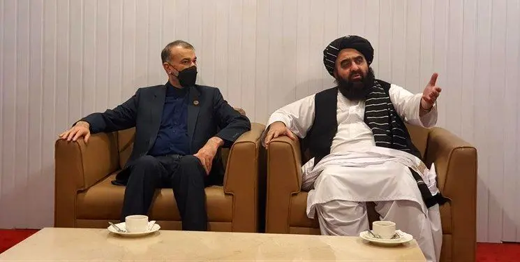 سرپرست دستگاه دیپلماسی طالبان با وزیر خارجه ایران دیدار کرد

